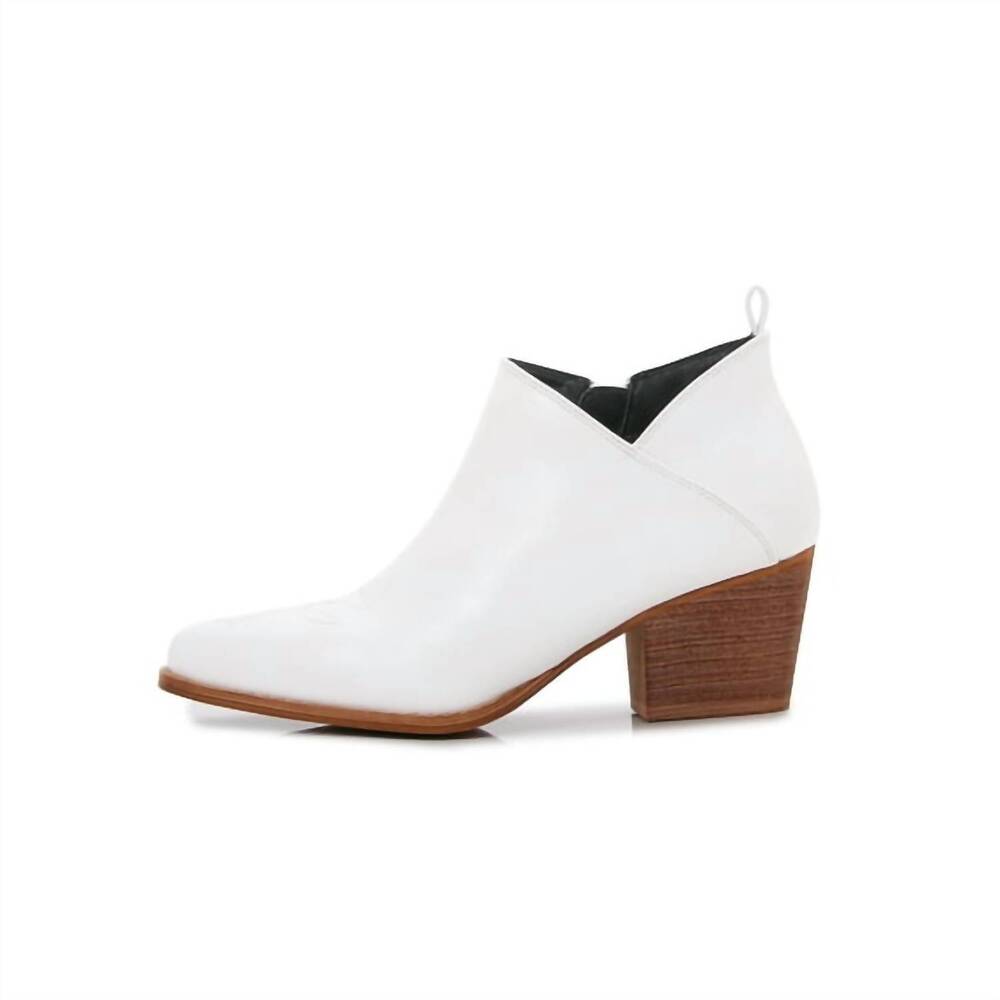 NEW MELODY women's boho embroidered casual ankle bootie in white